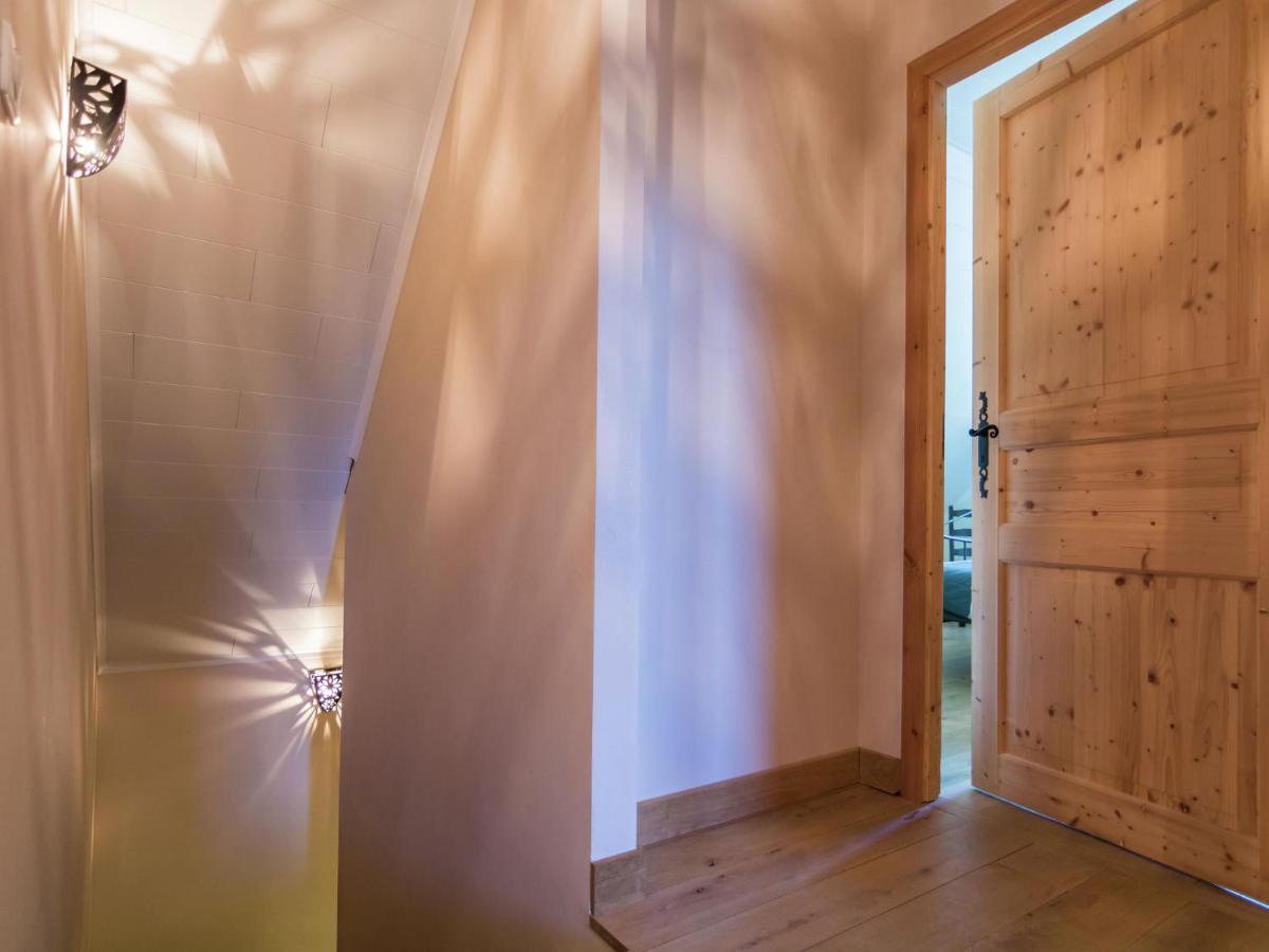 Luxury Villa With Pool On The Edge Of Montignac Bagian luar foto